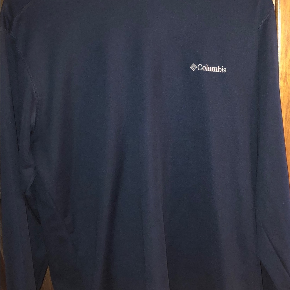 Columbia long sleeve shirt